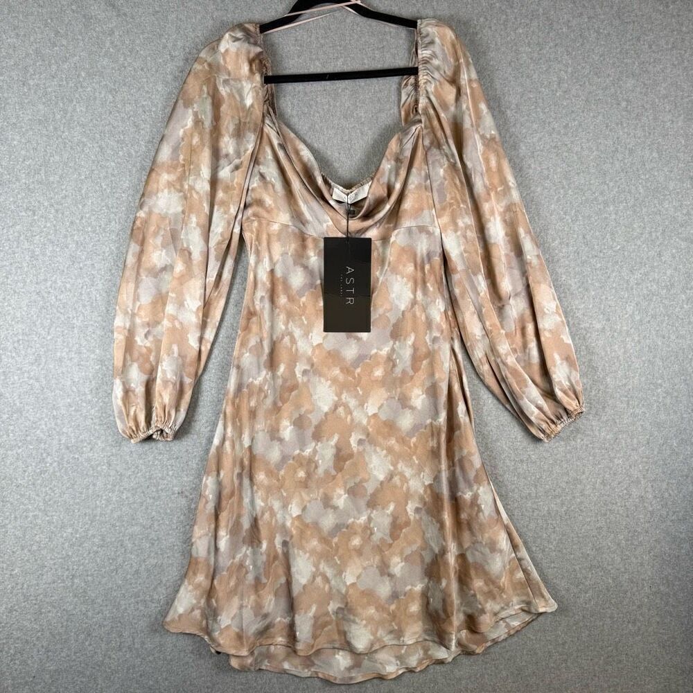 ASTR The Label Womens Size XL Twist Front Floral Mini Dress Mauve Lined NWT